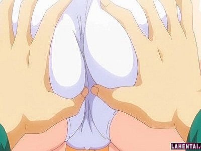 Blondie hentai à gros seins