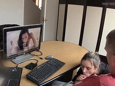 Maman dis moi que je veux baiser un gros cul