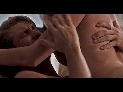 La célébrité Amber Heard se défonce et se balance : Porno HD gratuit 71