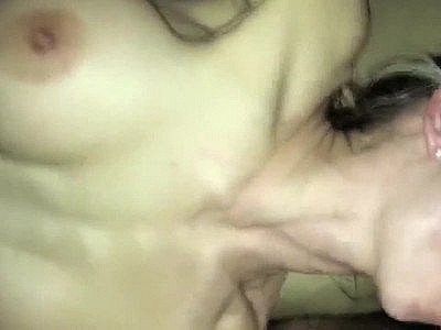 Femme aux gros seins