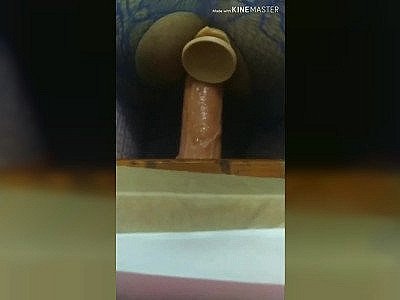 Cumming on dp anal with dildos