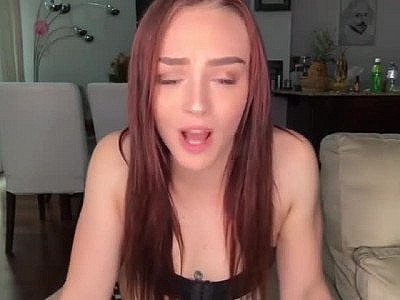 Ga... la reine des femmes insolentes...