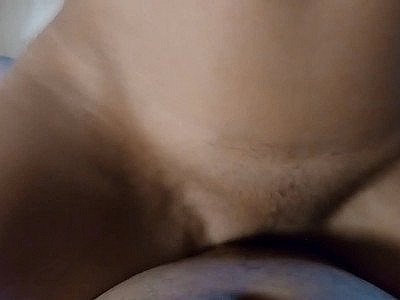 Fellation et chevauchée d'une petite amie en POV