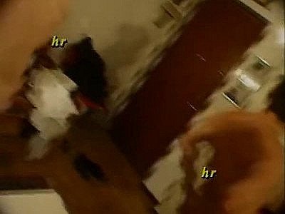 Amateur swingers scene in L ammucchiata selvagia Part 02