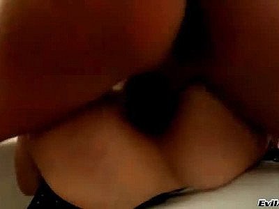 Greatest Hits et Spits No.02, Scène No.1