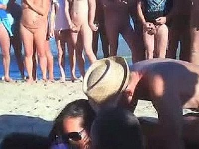 voyeur swinger beach sex