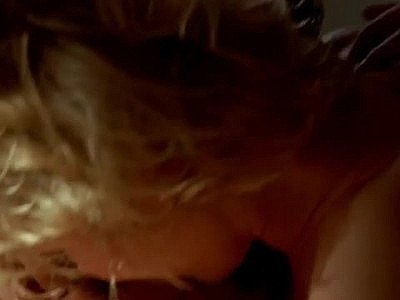 Vera Farmiga nue dans Never Forever (2007)