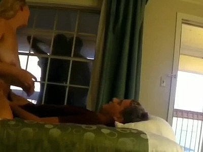 Attrapé mais ils continuent