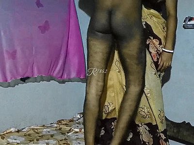 Mere Jiju Ko Meri Gand Hi Chodna Hai Bas Bahut Maze Me