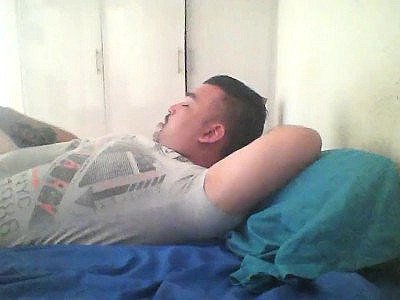 LA FEMME DE CHAMBRE AIME SUCER DES BITES