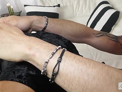 Un couple amateur italien baise pour la caméra