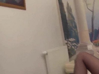 Embrasser une milf blonde