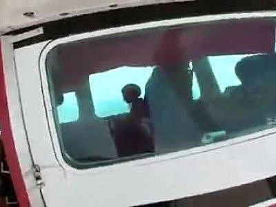 Baise pendant un saut en parachute