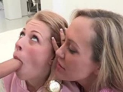 Lustful Mom teaches NOT her daughter 2