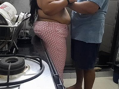 Femme de chambre se faisant baiser pendant le travail Audio clair : Porno gratuit 81