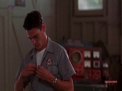 Jennifer Connelly très sexy dans The Abbotts