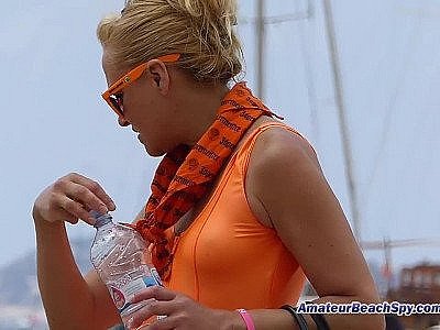 Adolescents de la plage seins nus Voyeur HD