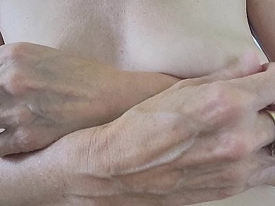 Hotwifey could masturbate and play with her big nips all day long