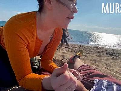 The Bitch was Excited by an Interactive Toy and Sucked on the Beach